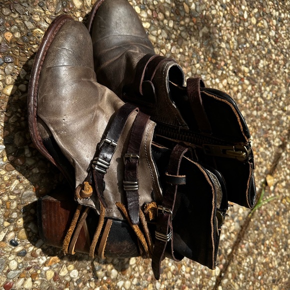 Freebird Crue boots in Cognac. - Picture 8 of 8